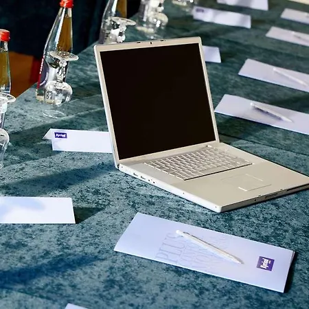 Kyriad Direct Nancy Est - Hotell 3*