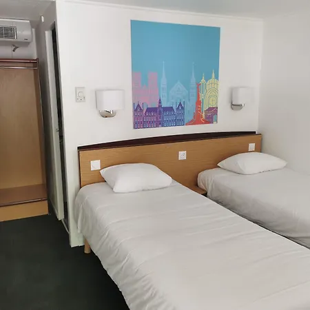 Kyriad Direct Nancy Est - ホテル