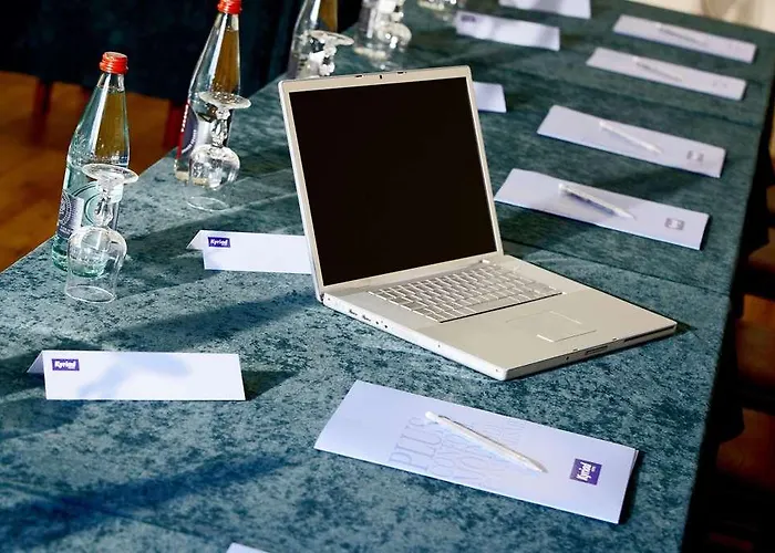 Kyriad Direct Nancy Est - Hotel 3*